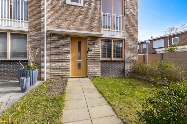 Johannes Vermeerstraat 18, Dordrecht-8.jpg